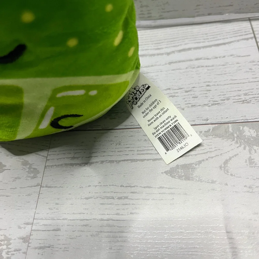 Cats vs‎ Pickles Chonks Limerick Green Lime Plush New With Tags